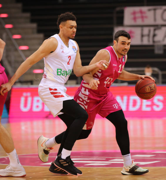 强硬风格 强硬风格