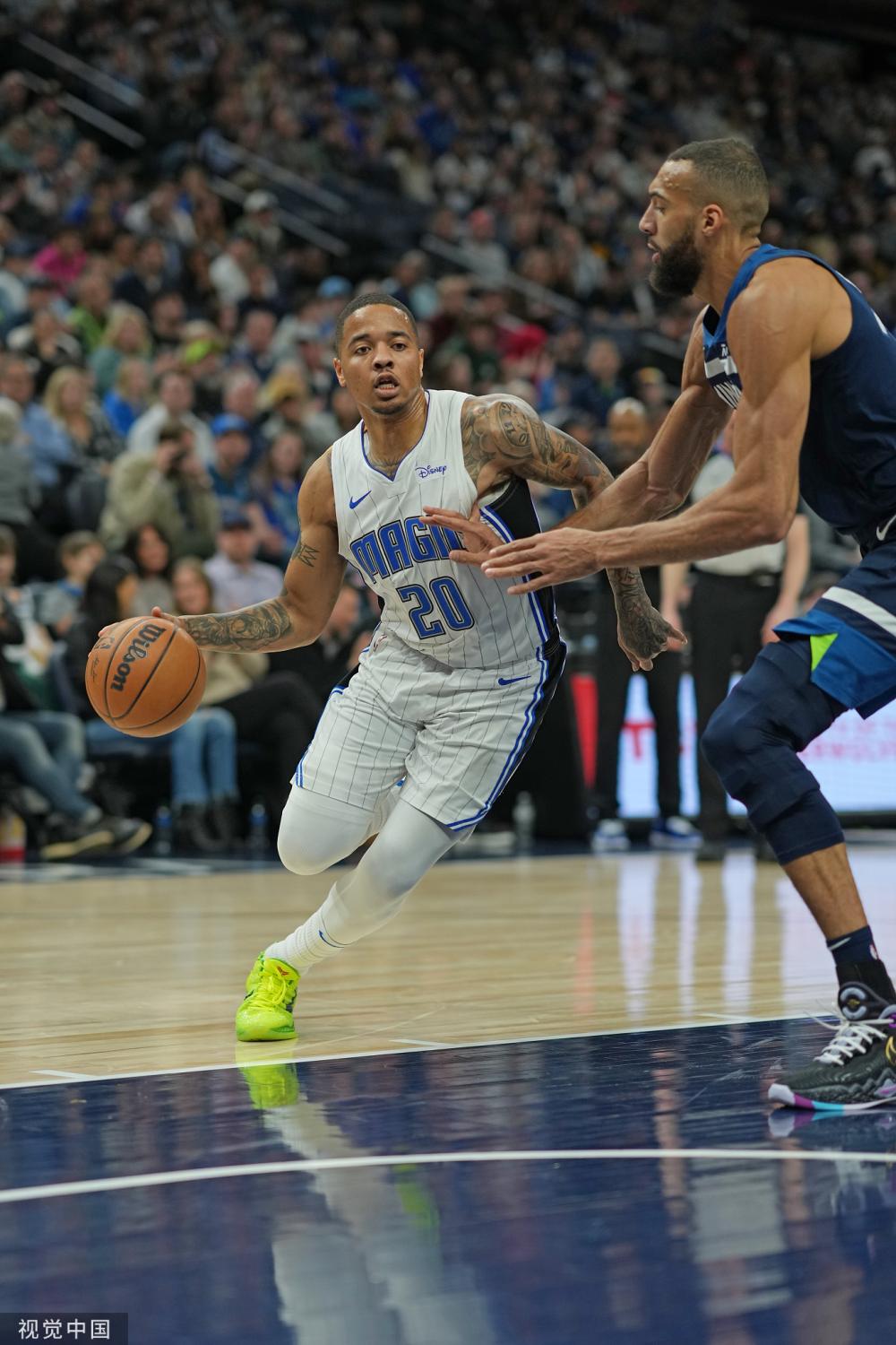 而第十五届 而第十五届