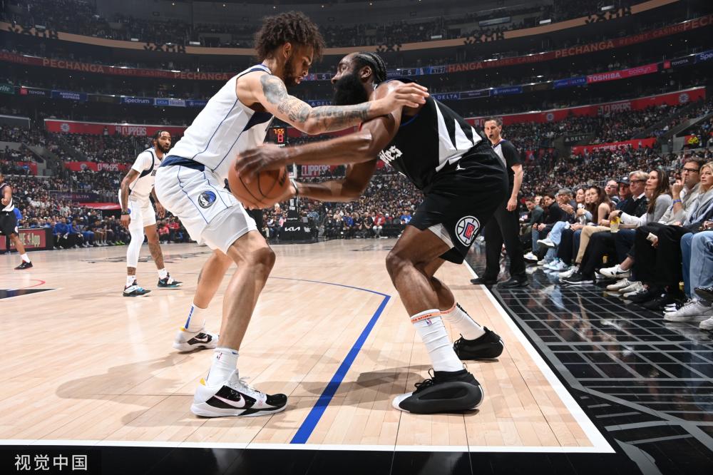 试图从中找 试图从中找