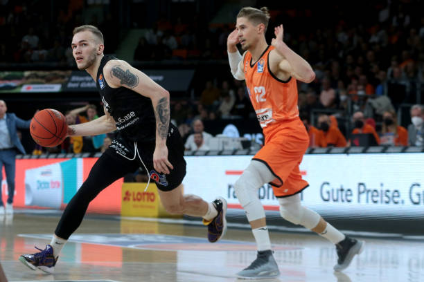 点球可能会 点球可能会